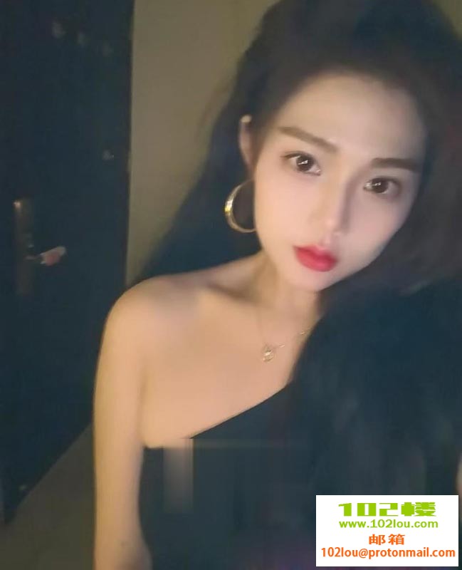 233833dd18iu4vatva9fv9.jpg