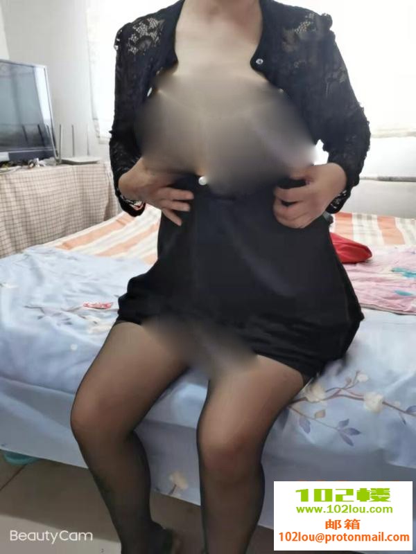 173131cc8sau62cccm5zp6.jpg