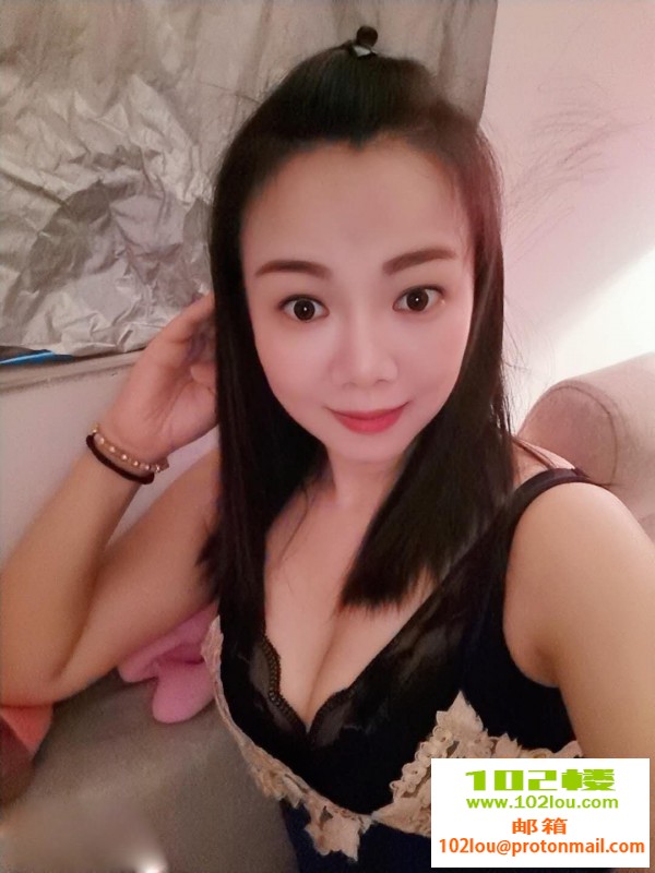174953seg9qq1yzy9gvgmy.jpg