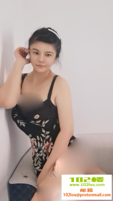000230qufoo45scufusf4m.jpg