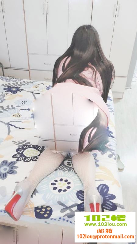 015451ku9u39pmpum090qq.jpeg