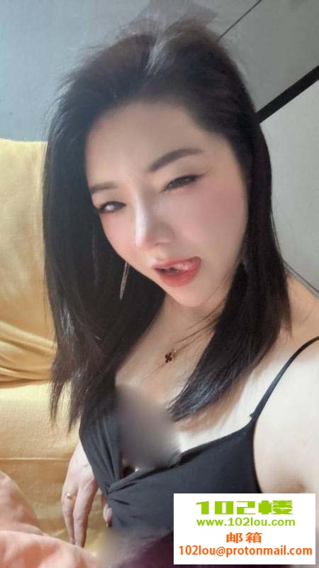 231041aw7c66paa6maxzxp.jpg