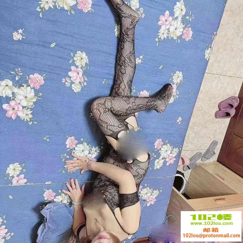 235433sj7m4ti4q84gg4b6.jpg