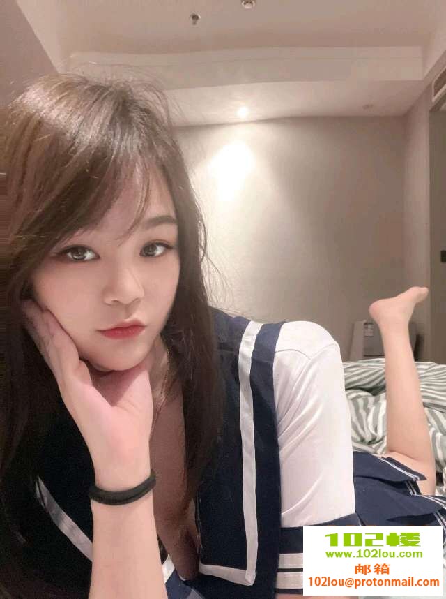 215818u2ogj05j2u9qgu6k.jpg