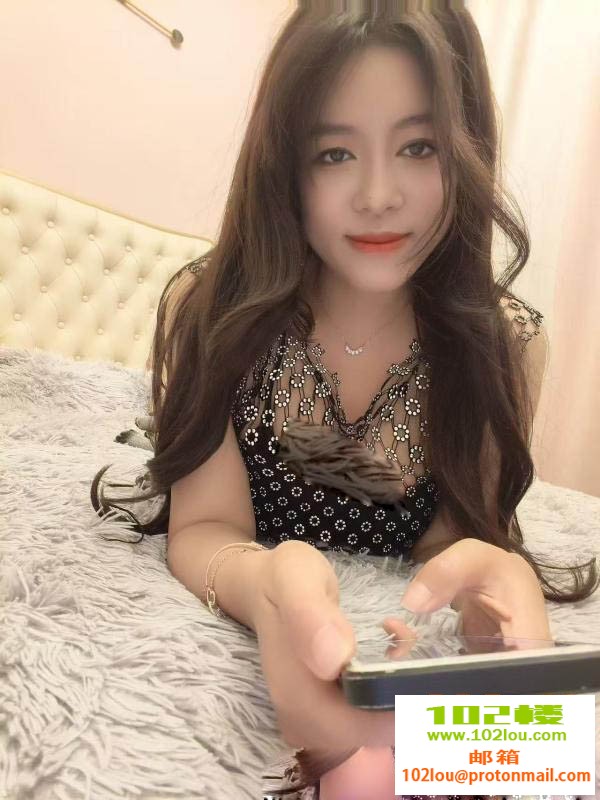141757xqynmaqyn0qi0b8b.jpg