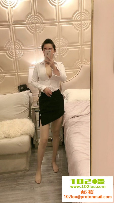 235040bblbdmi6242y2qbi.jpg