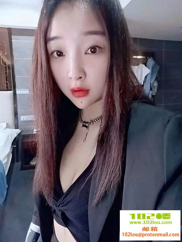080347jiii81zp2zvhixhx.jpg