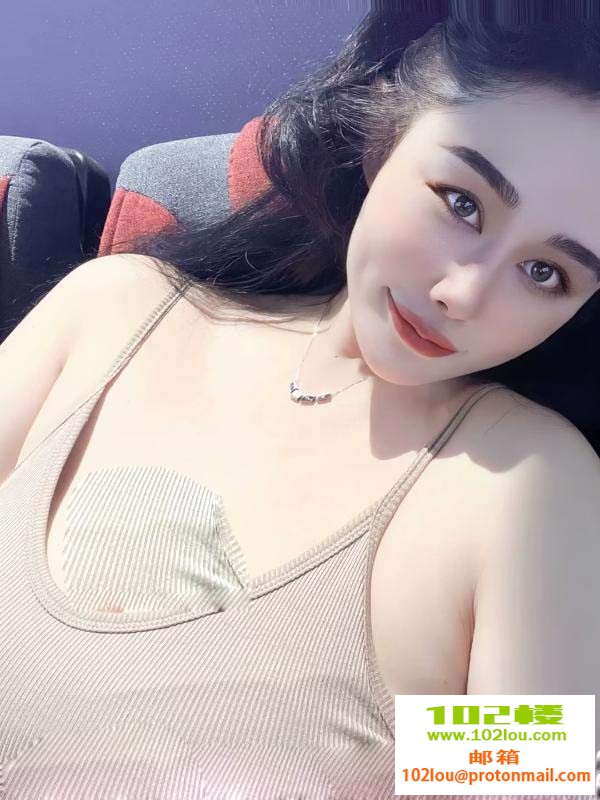 112428dt9mmo1mvmo91xom.jpg