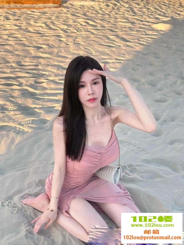 221841tblb5vh4g4z5gg5v.jpg