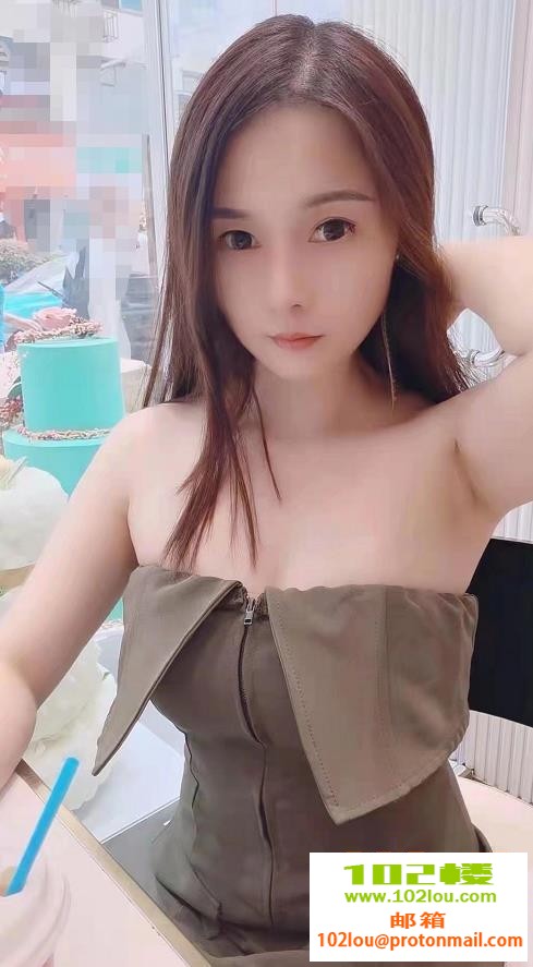 171356cz9bedhs4tb55sxy.jpg