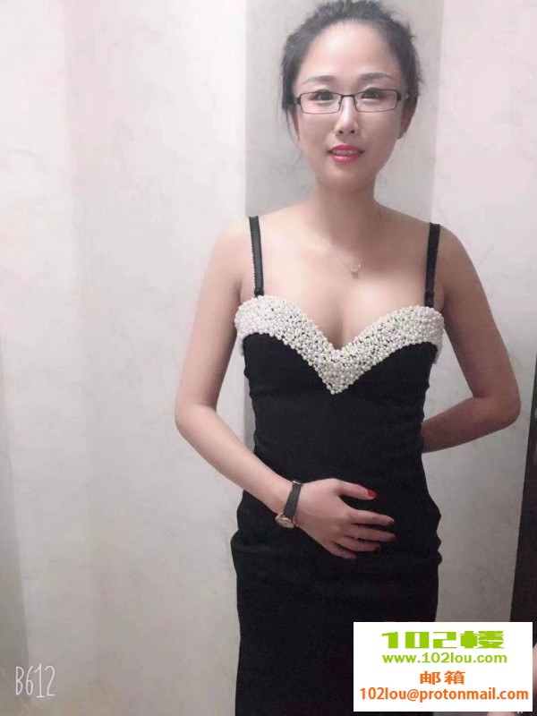 174336ebmvfvxuqn22ad8a.jpg