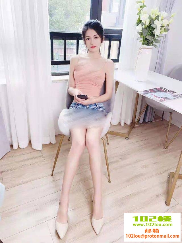 132747y6w37sb9b6eh2i21.jpg