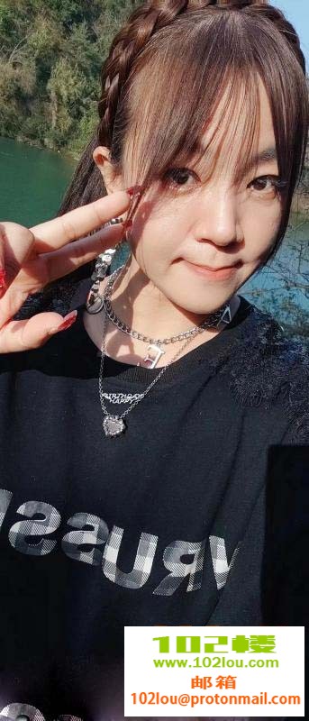 185308gv5przqxsd50qzzr.jpg