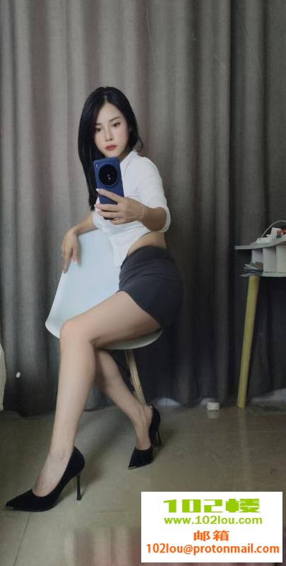 211147vhqqzzbho555omog.jpg